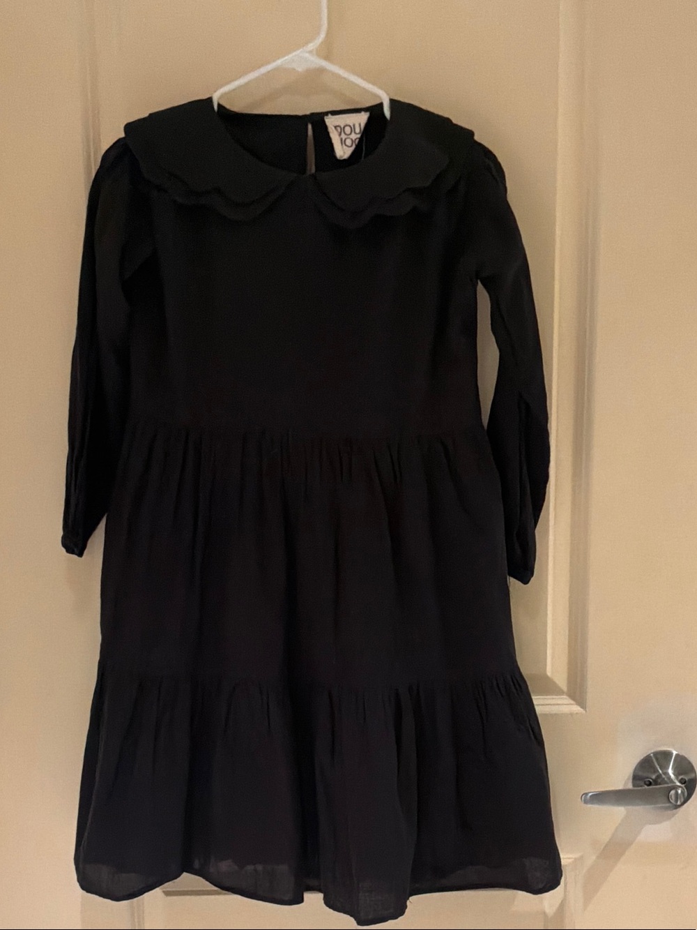 Douuod Black Tiered Long-Sleeve Dress with Scalloped Peter Pan Collar
